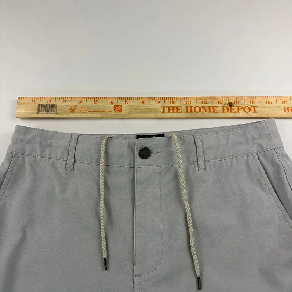 Faherty All Day Shorts Mens 30 Light Gray Hybrid Quick Dry Stretch 9